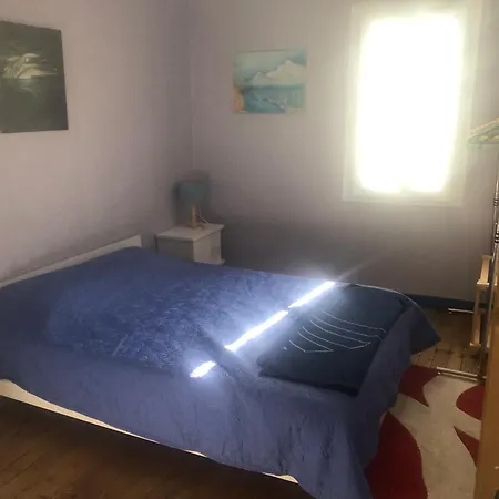 2 à 4 Personnes Près De St Emilion à La Campagne, Wifi, Clim, Piscine *