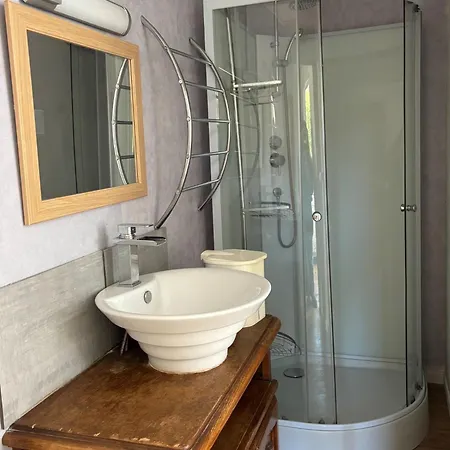 Apartmán 2 A 4 Personnes Avec Clim Et Piscine Pres De St Emilion A La Campagne, Wifi, Clim, Piscine *